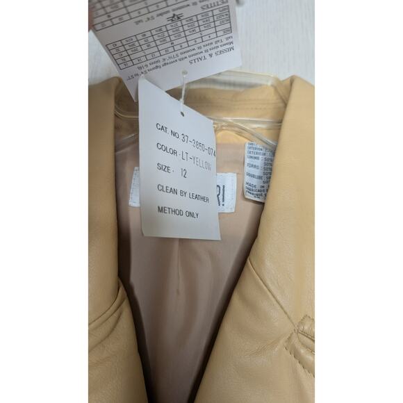 Together! butter yellow leather jacket Blazer 4 button career Womens size 12 - Picture 8 of 12